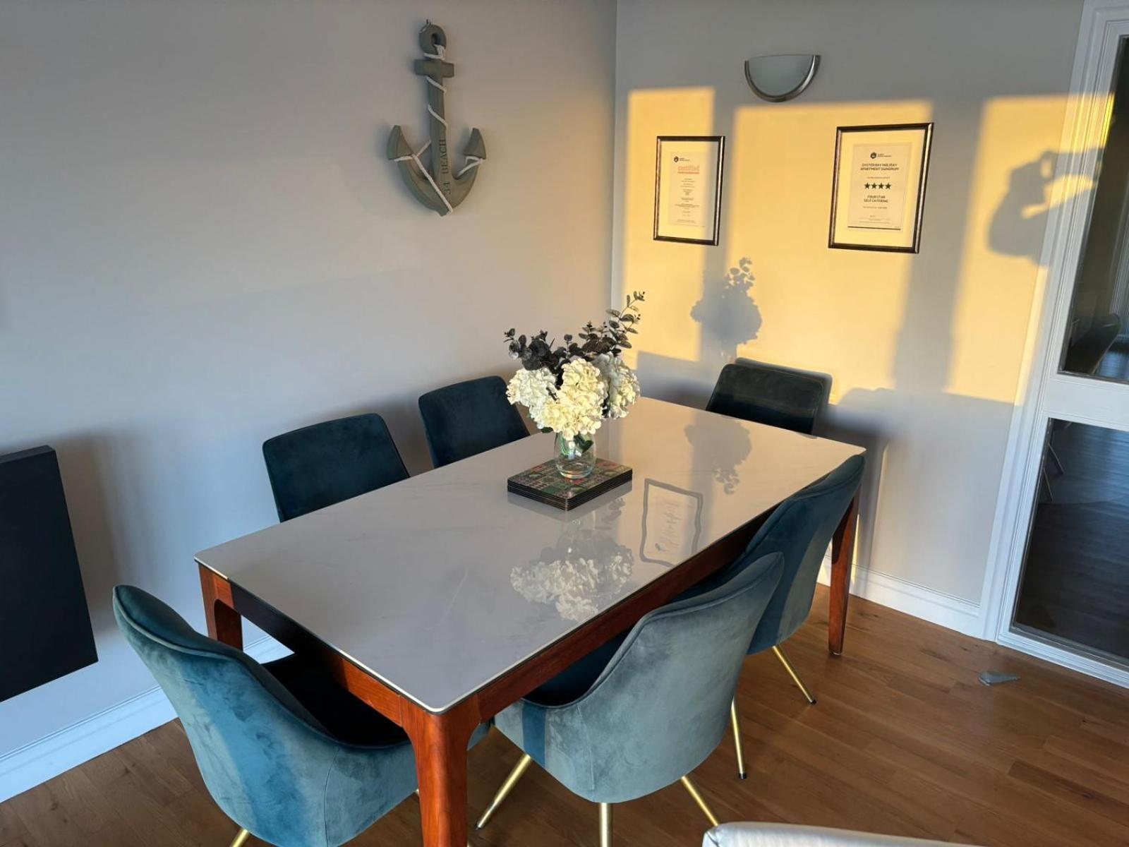 Oyster Bay Holiday Apartment Dundrum Buitenkant foto