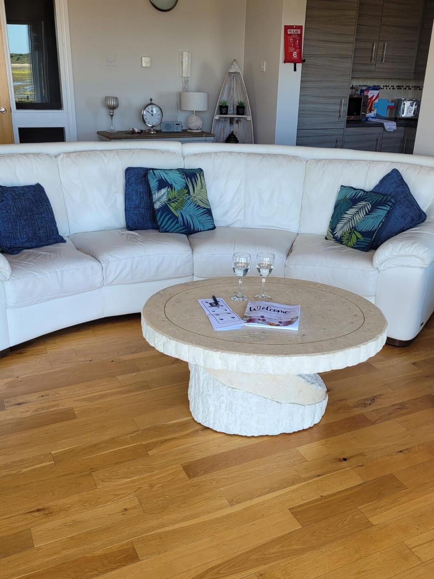 Oyster Bay Holiday Apartment Dundrum Buitenkant foto